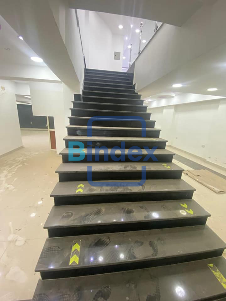 معرض دوبلكس بدروم وارضى للايجار