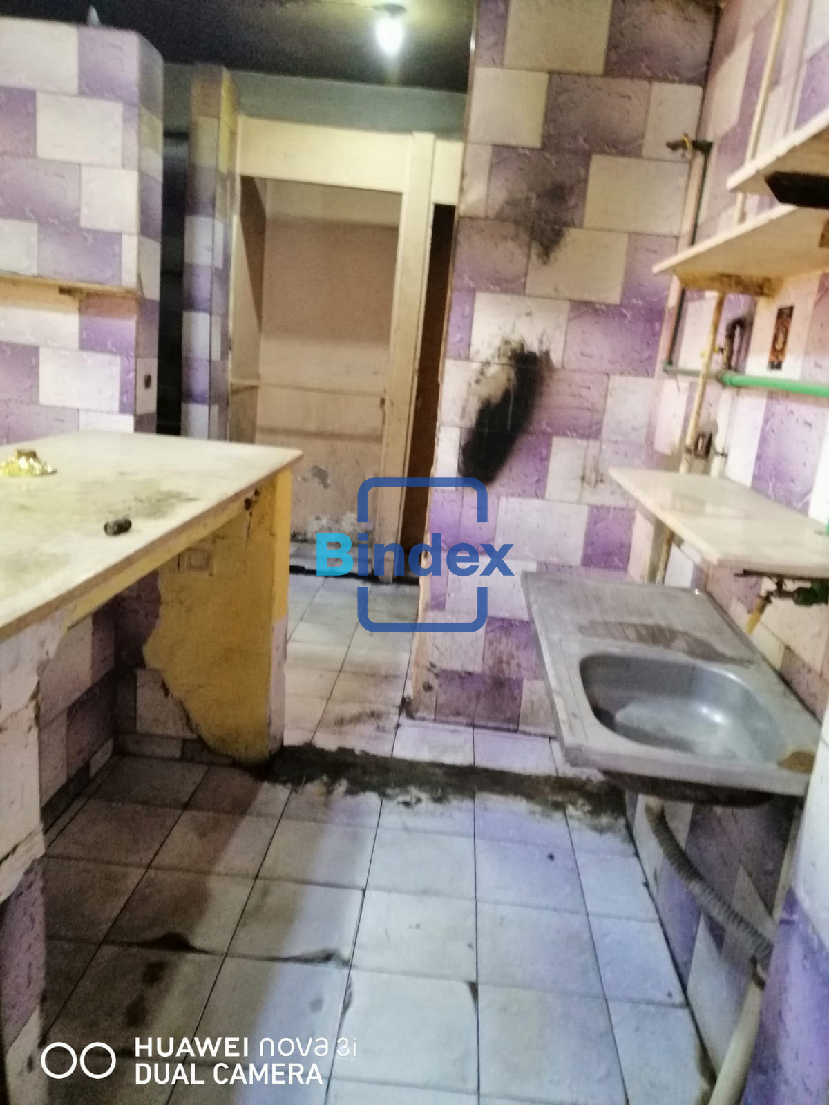 فرصه للبيع محل كامل المرافق بموقع مميز