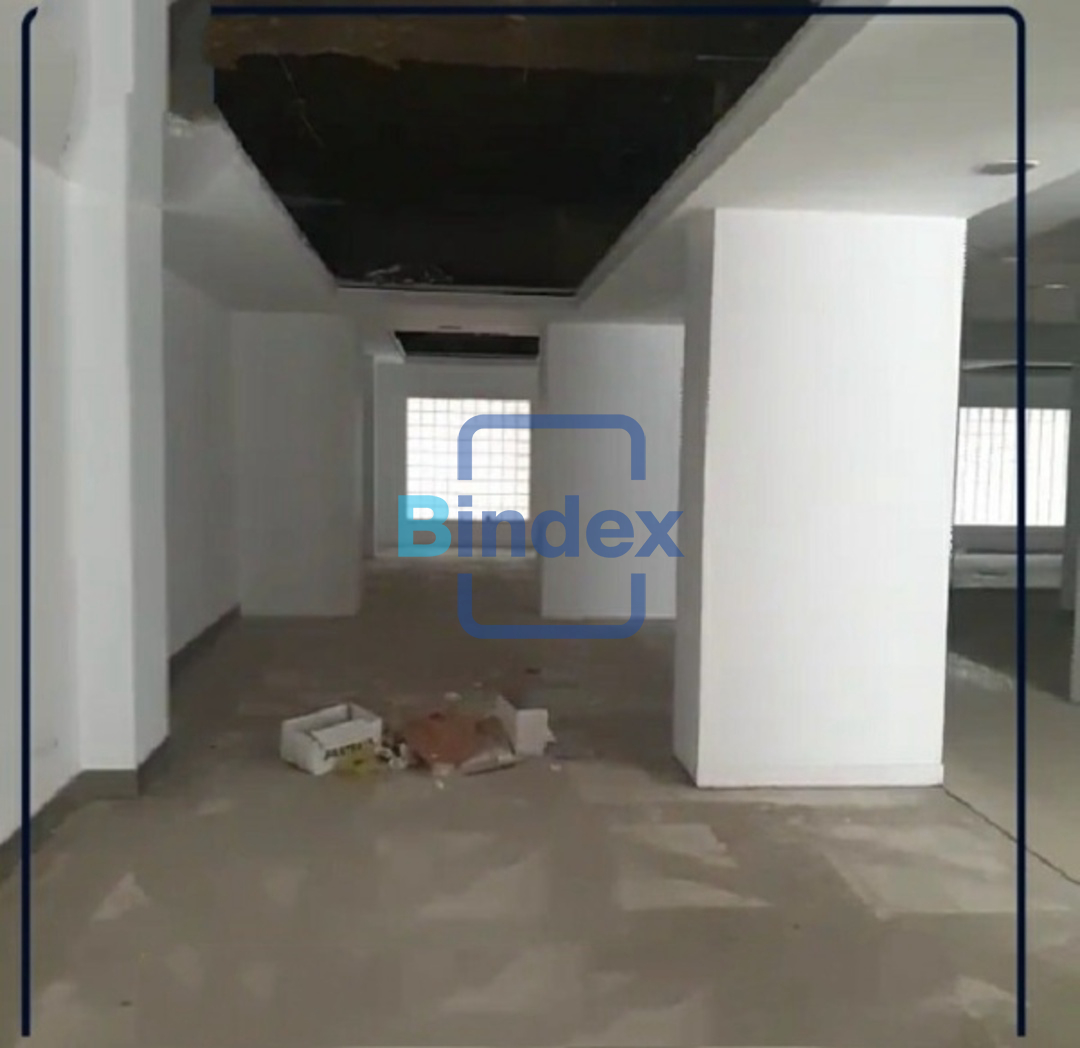 محل للايجار 316 متر يصلح للعديد من الانشطة 