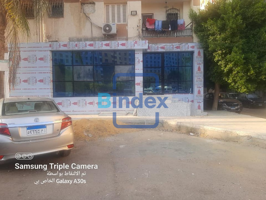 محل 120 متر امام فندق راديسون بشيراتون