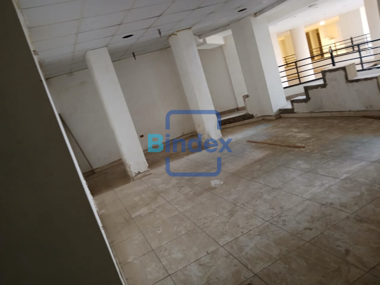 محل للبيع داخل مول هليوبلس روك 