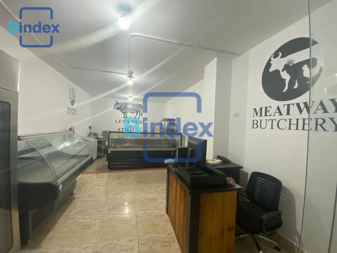 محل للبيع داخل كمباوند في الرحاب