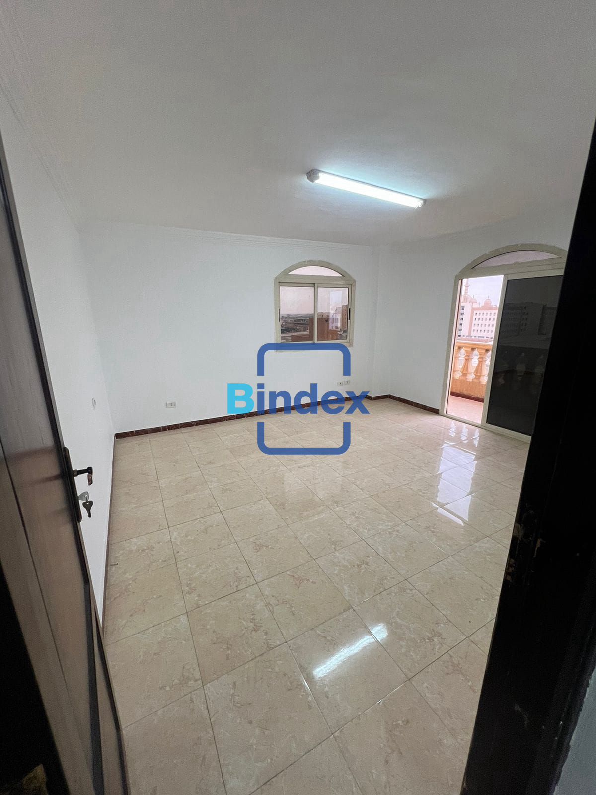 مقر اداري 175 متر للايجار 