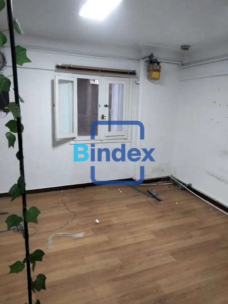 مكتب للايجار بموقع متميز حيوي خلف المحطة فيو مفتوح في الاسكندرية 