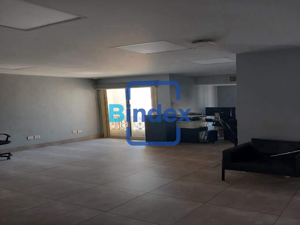 مقر اداري بفيو متميز للايجار