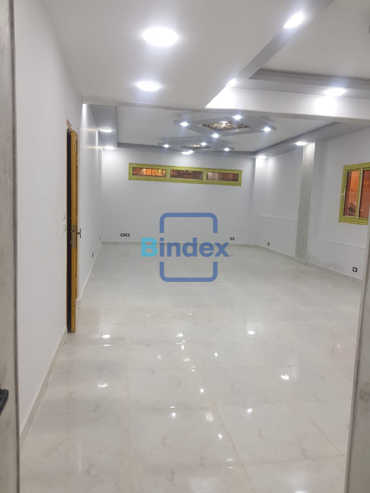 مقر اداري للايجار بالقاهره الجديدة  