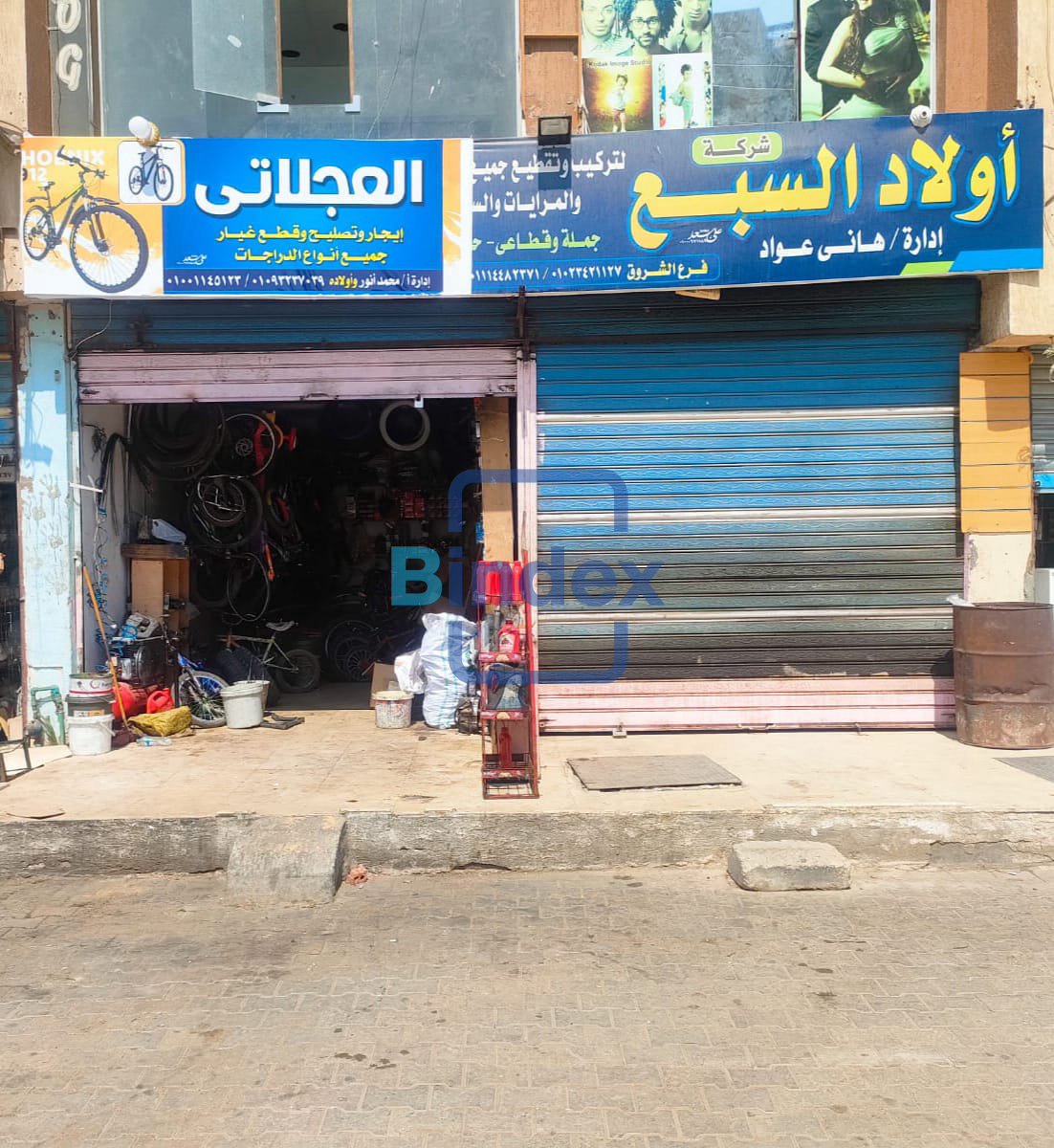 محل للبيع في حي 63 مدينه الشروق 