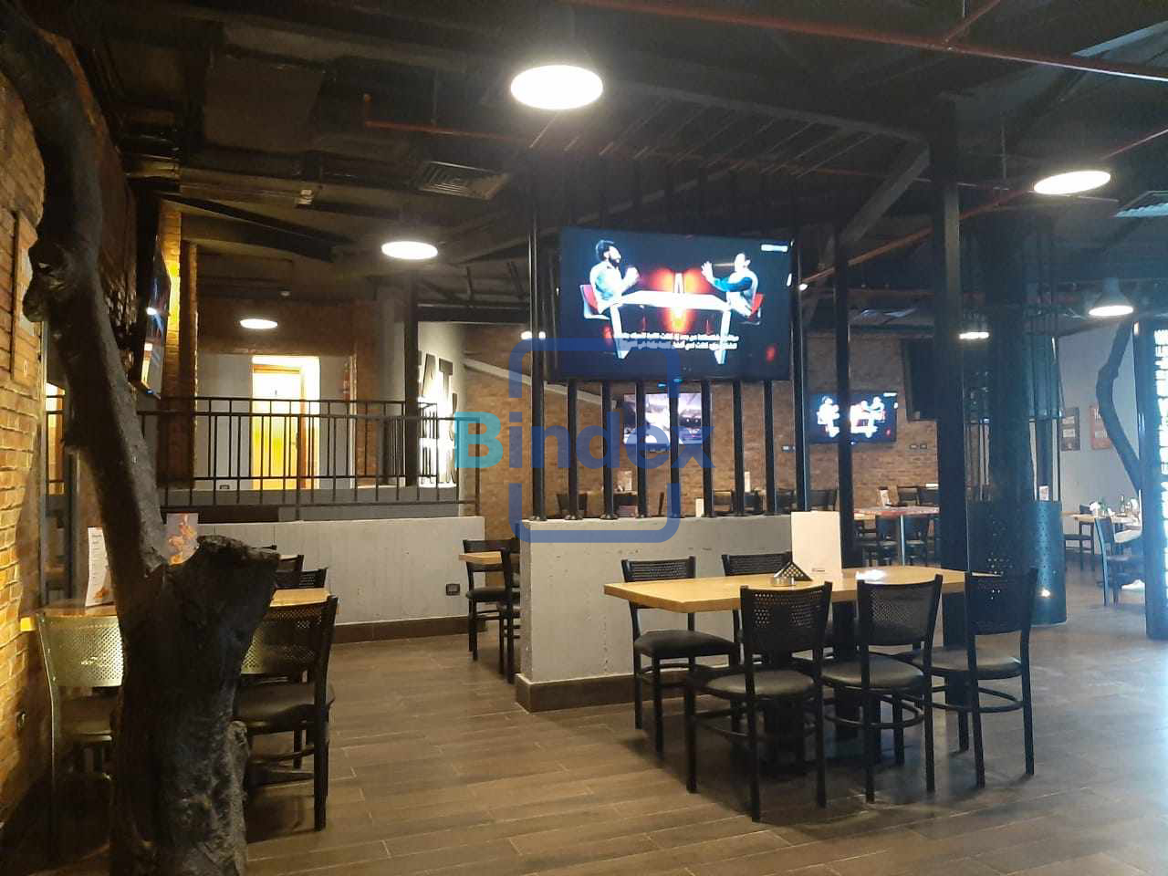 للايجار بالمعادي مطعم وكافيه سياحي 