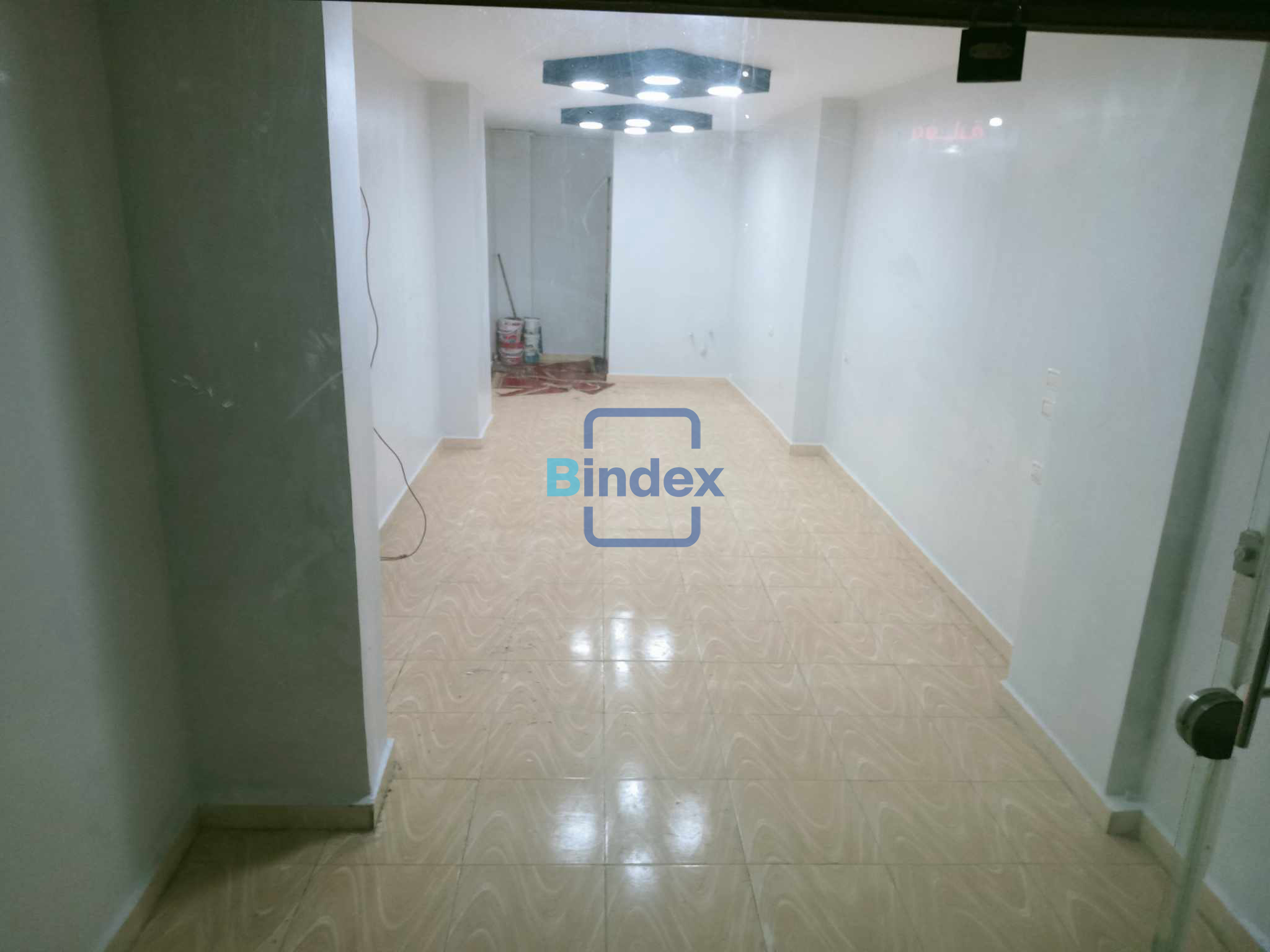 محل للبيع او الايجار في حدائق الاهرام