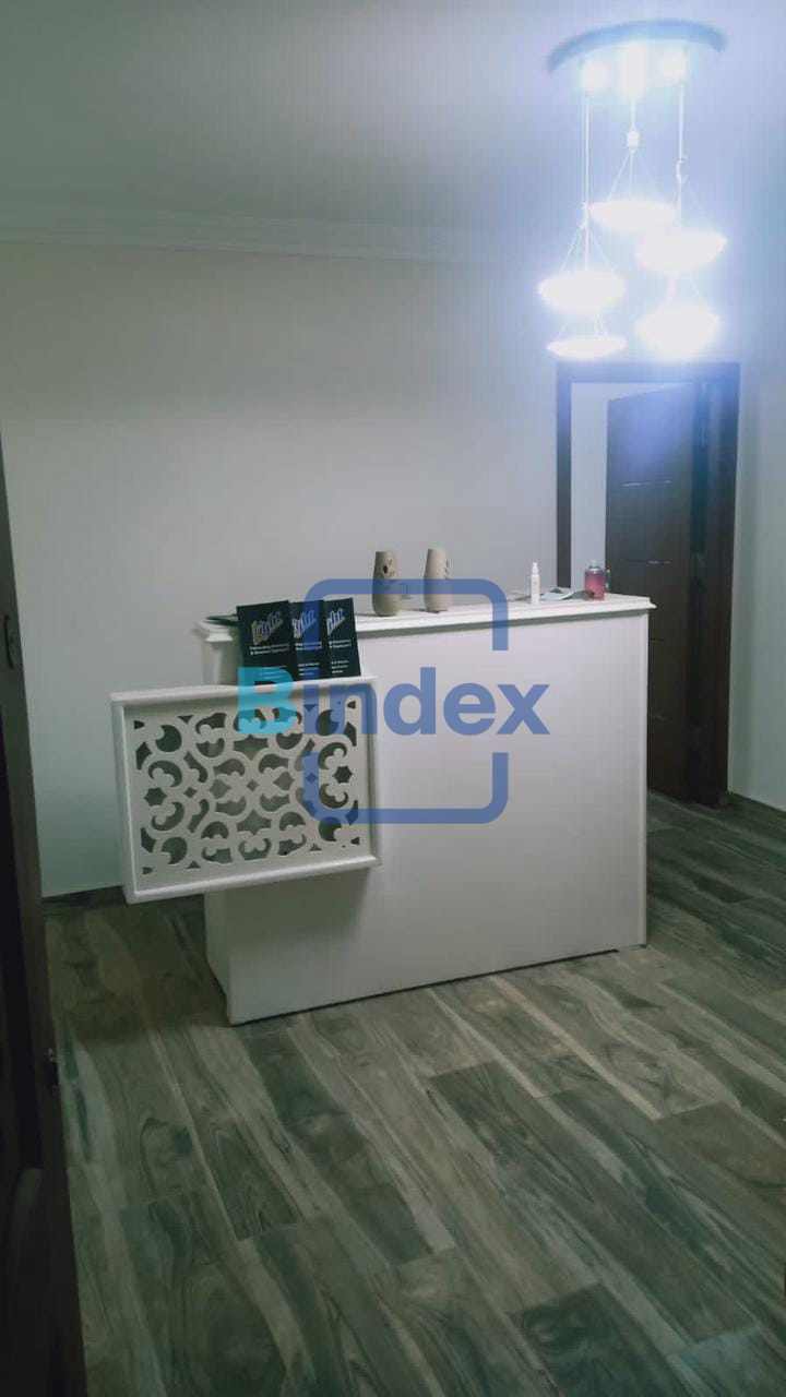 مكتب فاخر للايجار 100 متر 