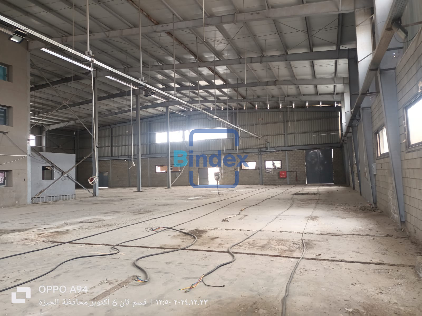 مصنع للبيع 2500 متر 