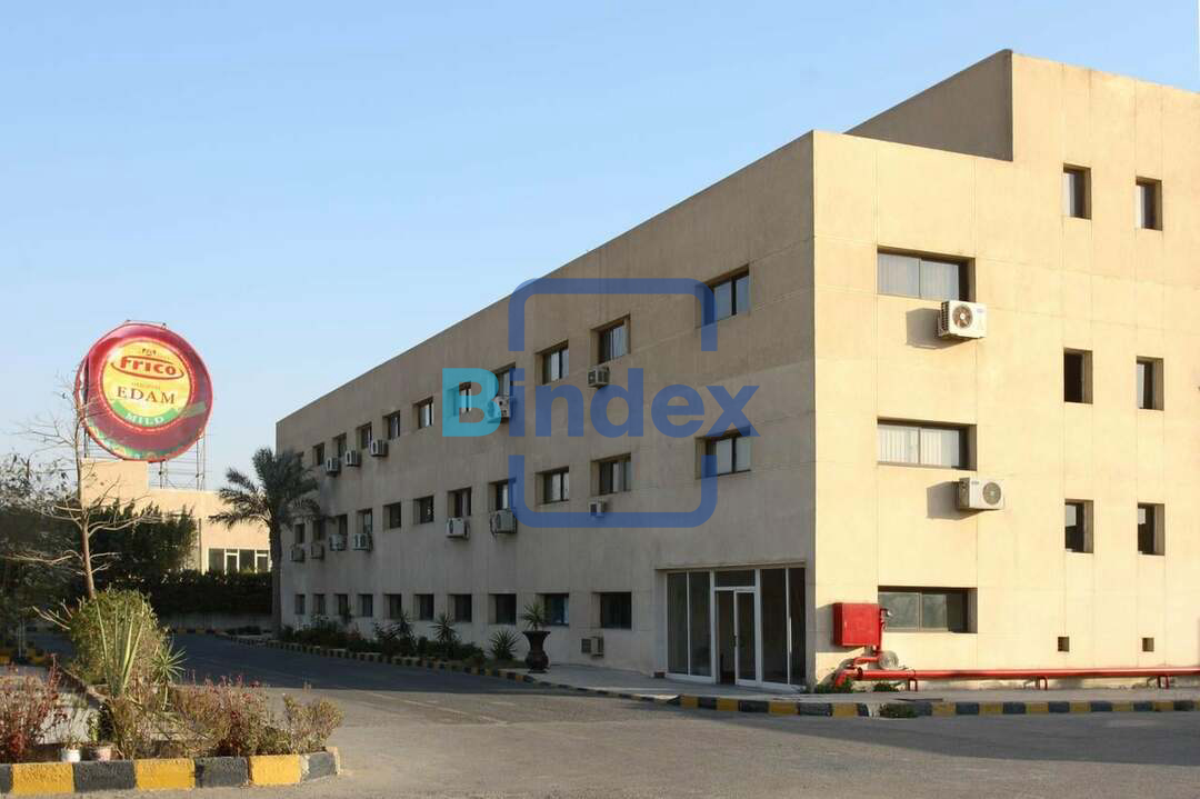 فرصه عملاقه مصنع علي مساحه 11000 متر للبيع 