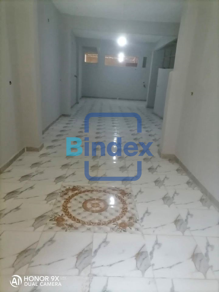 محل للايجار 130 متر 