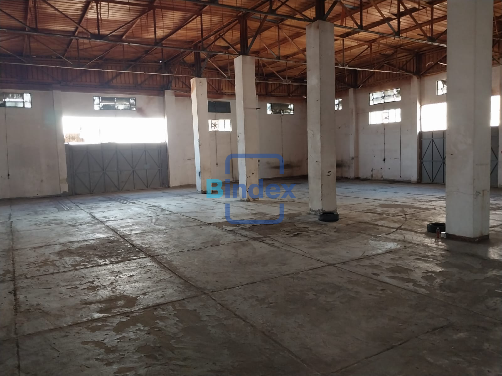 مصنع 1800 متر للايجار 