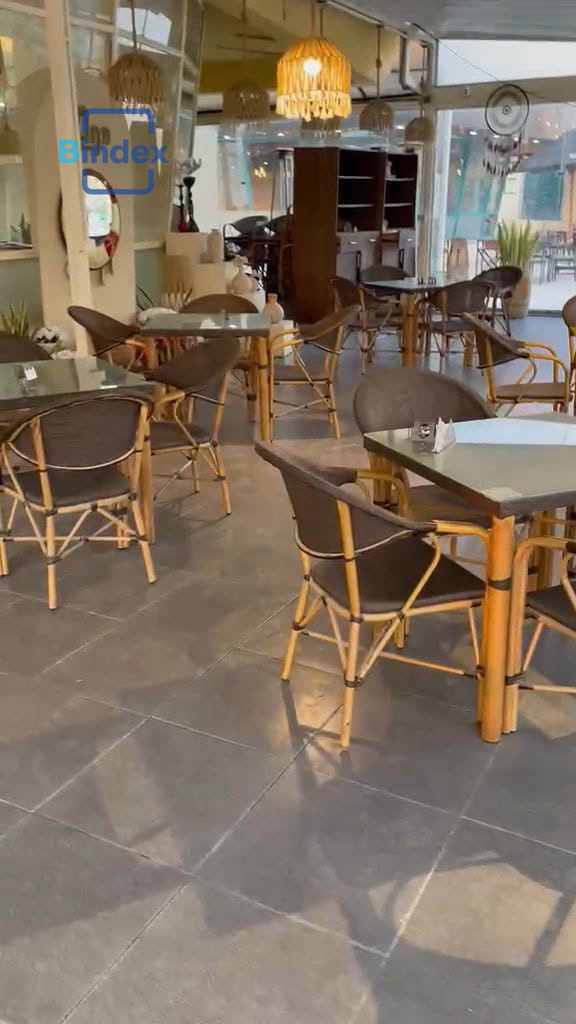 فرصة للايجار مطعم بالرحاب بموقع مميز 