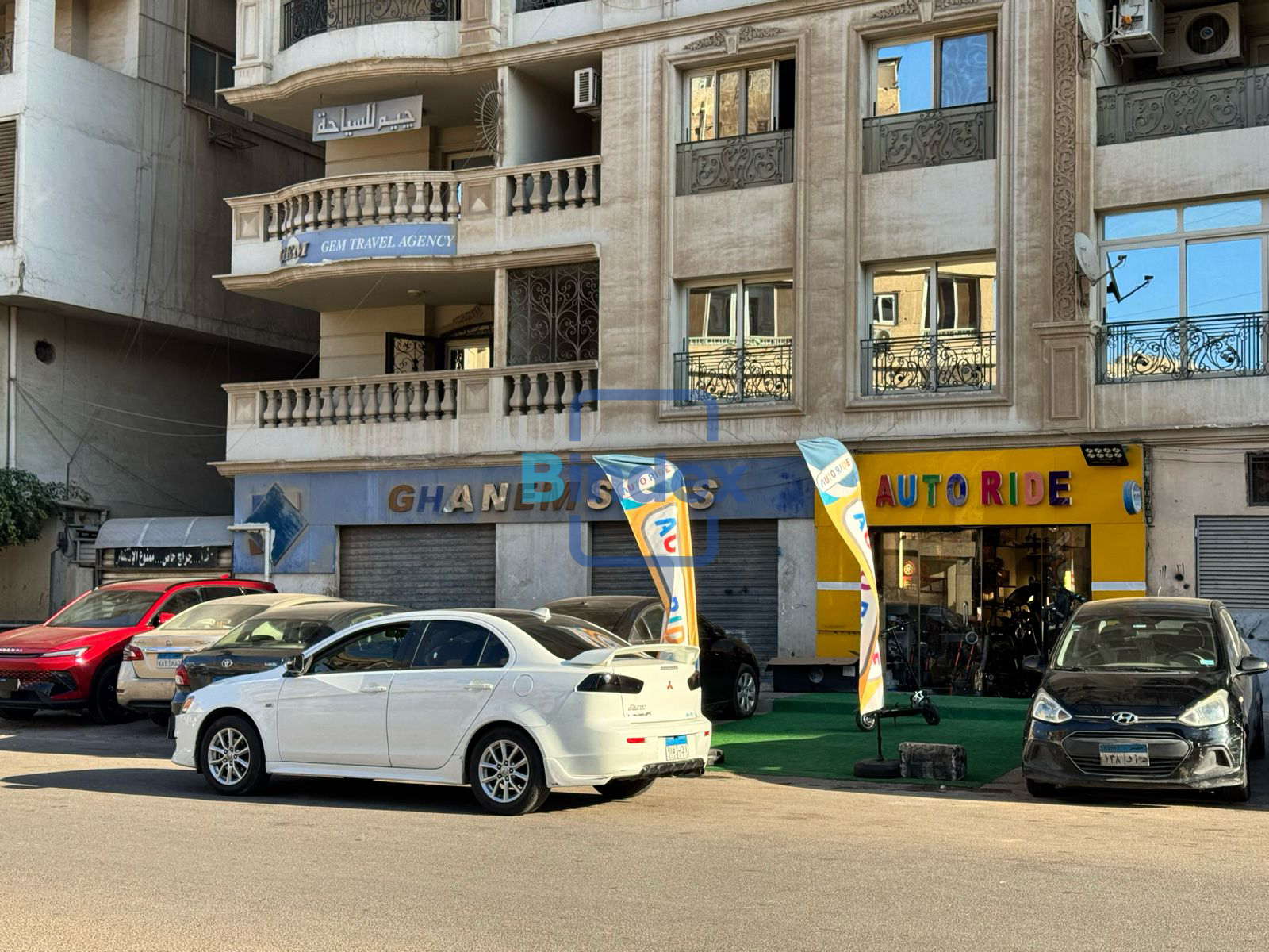 محل رخصه تجارى ٧٠٠ متر للايجار النزهه الجديده