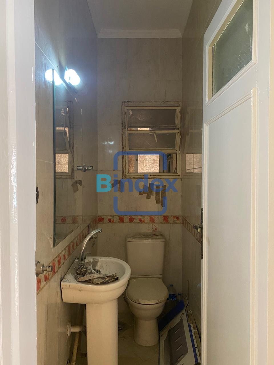 مقر اداري دور كامل للبيع في مصر الجديدة 