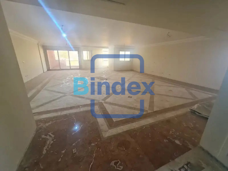 مكتب مرخص ادارى ٣٥٠ متر مكيف تكيفات مركزية تشطيب سوبر لوكس