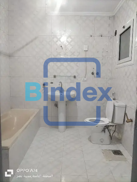 مكتب للايجار مدينه نصر حسن المامون 220 متر