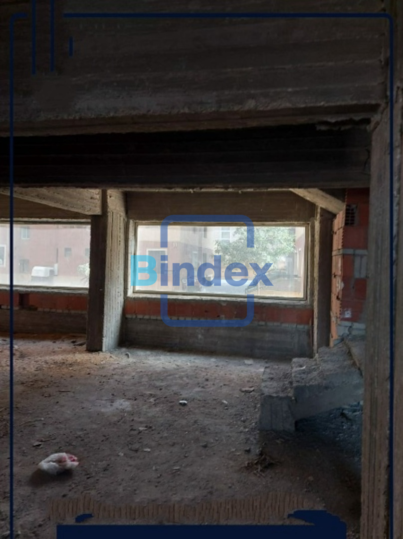 مطعم للايجار مرخص  400 متر في جسر السويس بموقع حيوي 