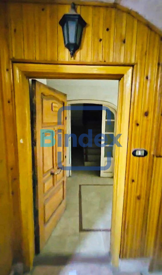 مقر ادارى فى مدينه مصر مساحه كبيره ٦٠٠ متر