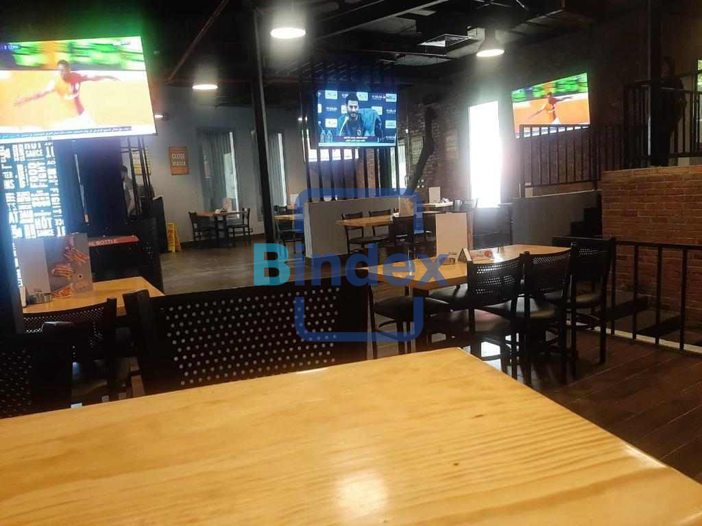 للايجار بالمعادي مطعم وكافيه سياحي 