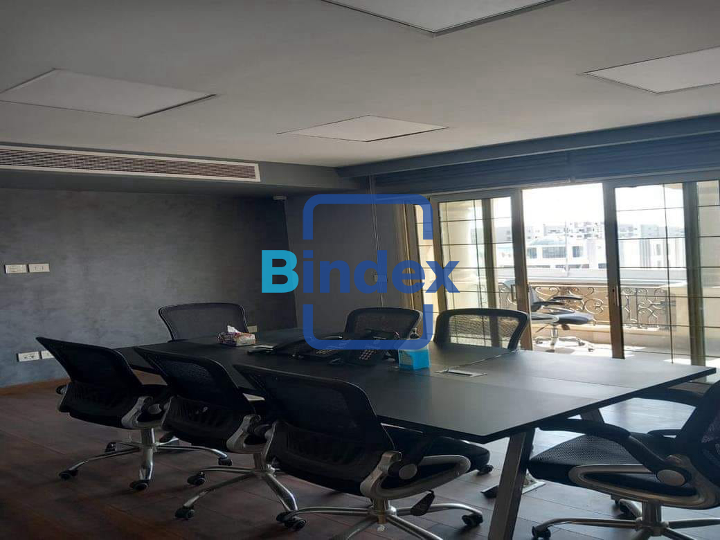 مقر اداري للايجار 300 متر