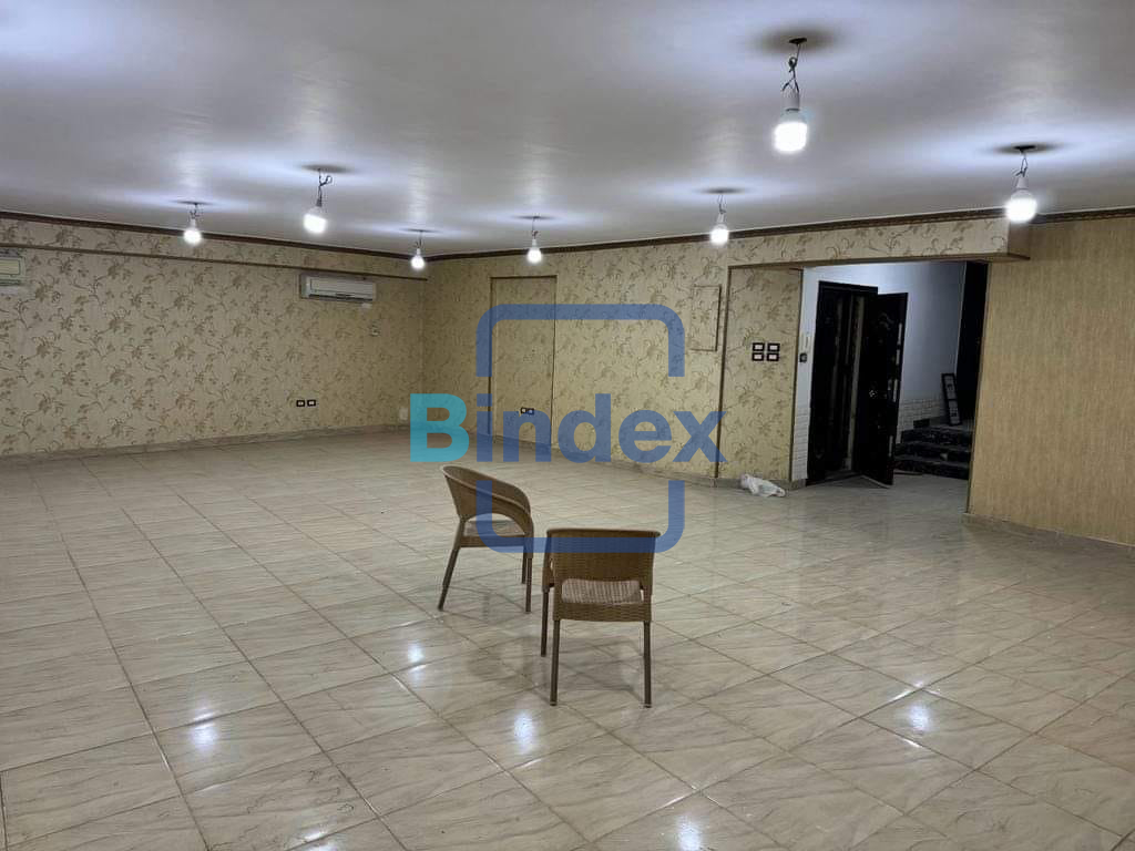 مقر اداري للايجار في ارض الجولف