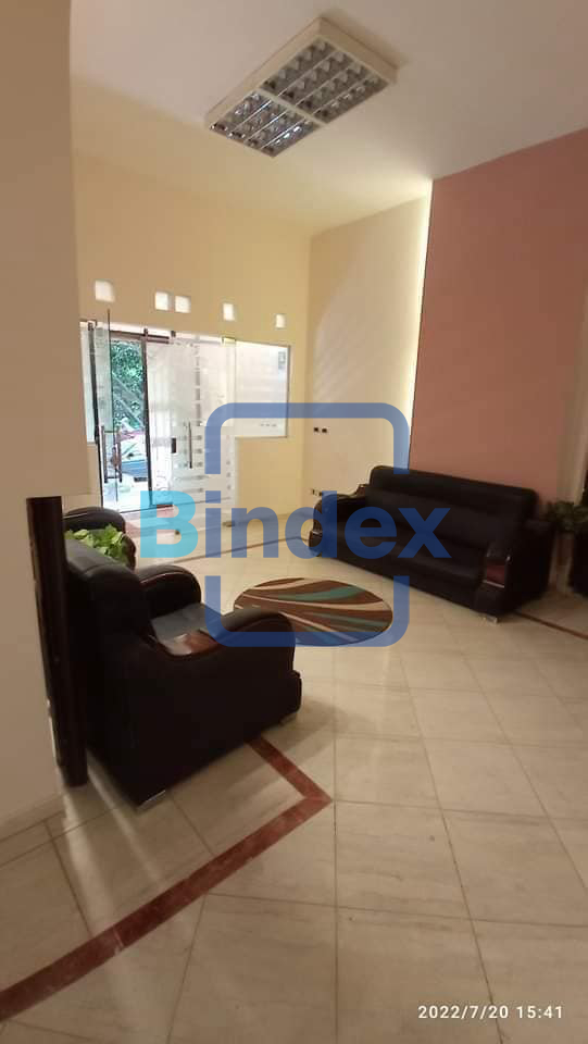 مكتب للايجار بمدخل مستقل بالهرم 