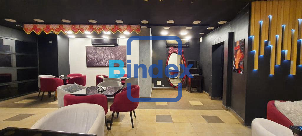 محل للايجار مرخص مطعم وكافية للايجار في مصر الجديدة 