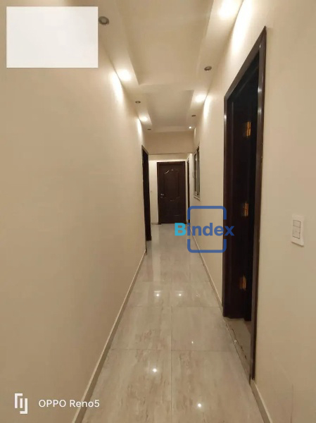 مقر اداري للايجار 240متر مكيف ومرخص في برايم لوكيشن في زهراء المعادي