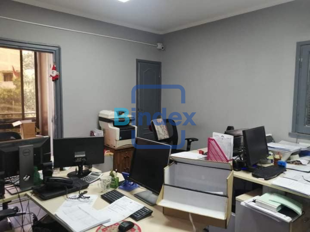  مكتب 150 متر للايجار بمصر الجديدة 