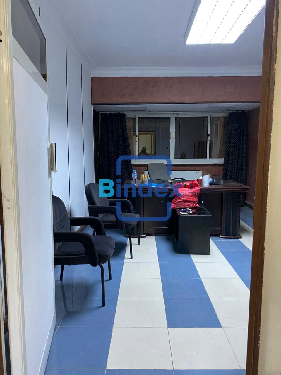 مكتب إدارى للبيع فقط بشارع مراد أميز وأفضل موقع ميدان الجيزة