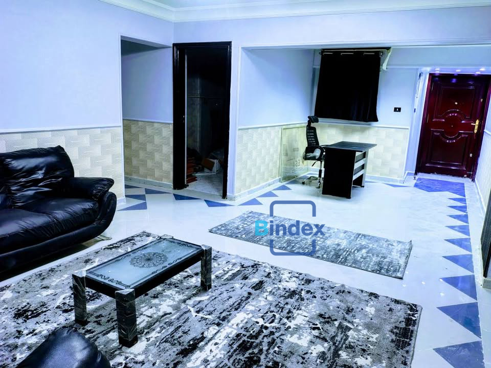 للايجار مقر يصلح مكتب او مقر اداري او كول سنتر او عيادة أعلى مول روكسي بالتكييفات والفرش