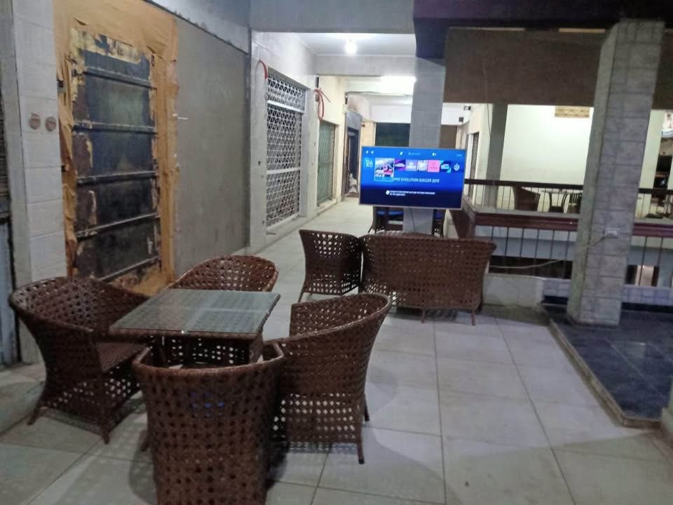 للبيع محل تجاري 25 متر بمول وطنية – مدينة نصر بجوار النادي الاهلي