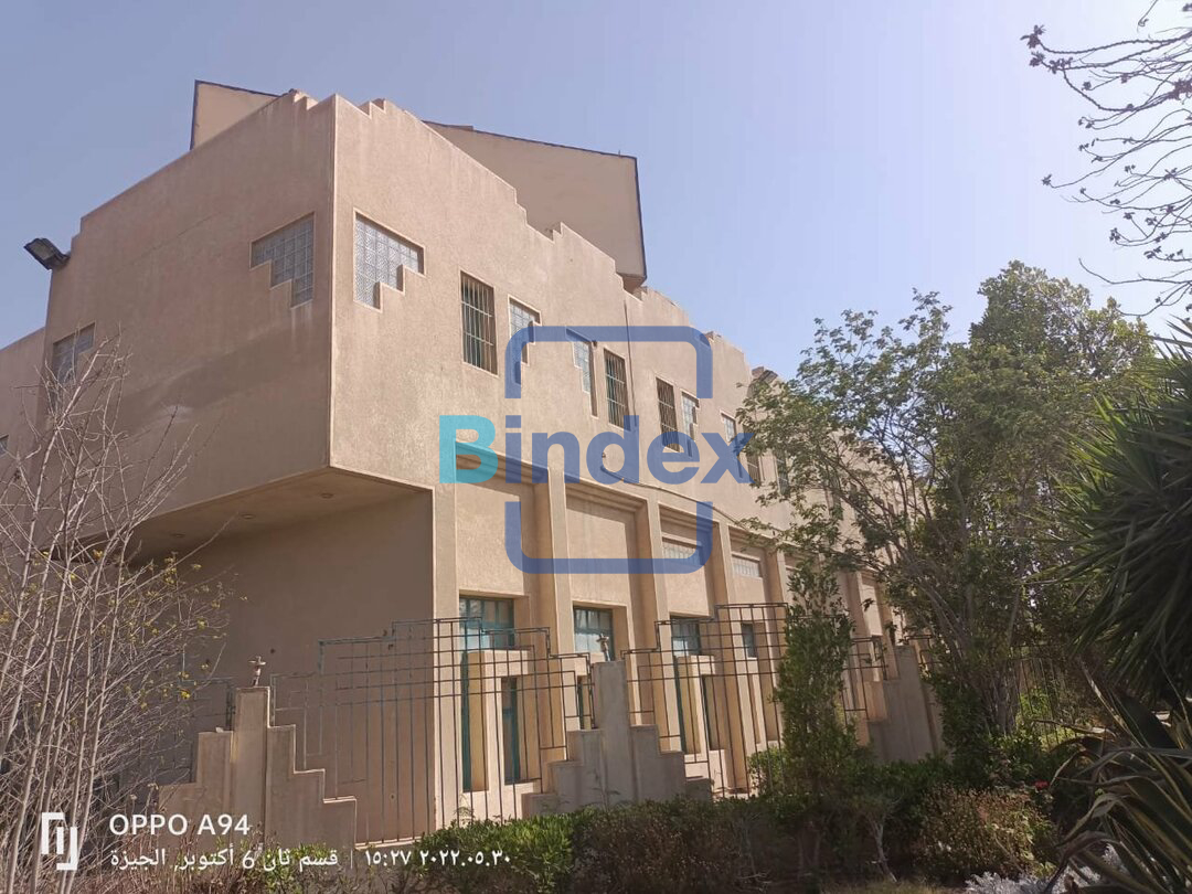 مصنع طبي للبيع 1200 متر 