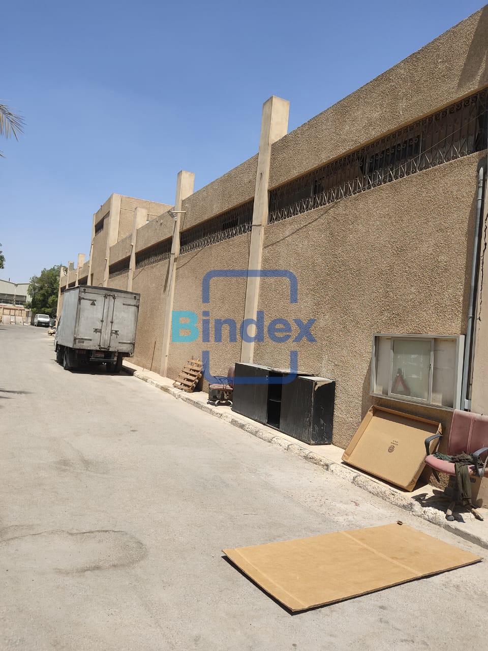 مصنع للايجار 2000 متر 