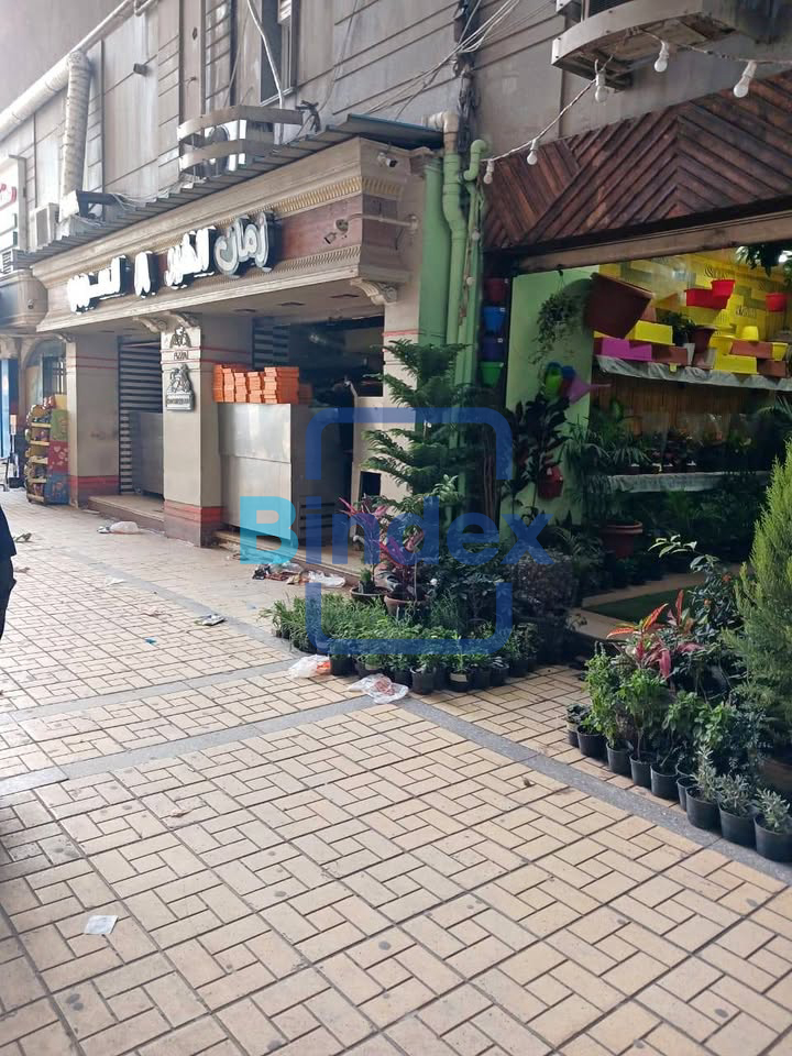 محل للبيع امام جرين بلازا الاسكندرية 