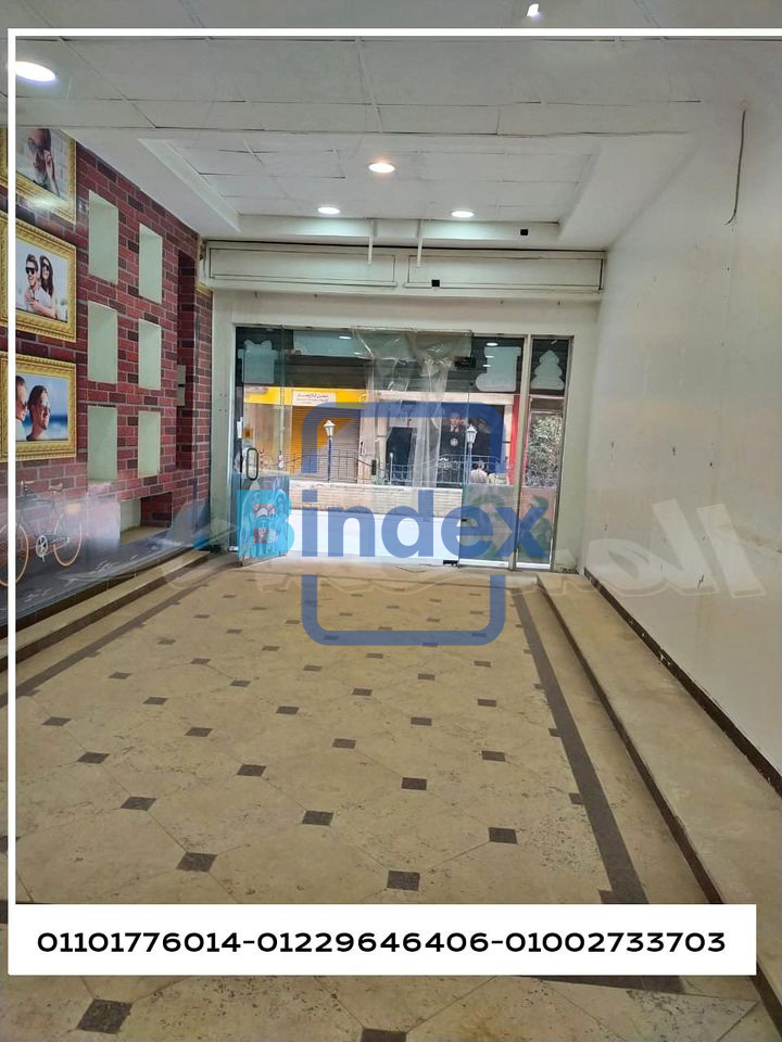 للايجار محل تجاري 60م تشطيب سوبر لوكس كامل المرافق ( كهرباء _ مياة _ حمام ) بموقع حيوي وتجاري جدا