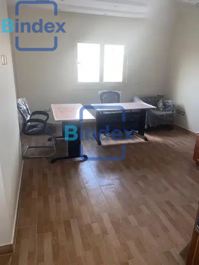 مقر اداري للإيجار بمصطفي النحاس ببرج حديث