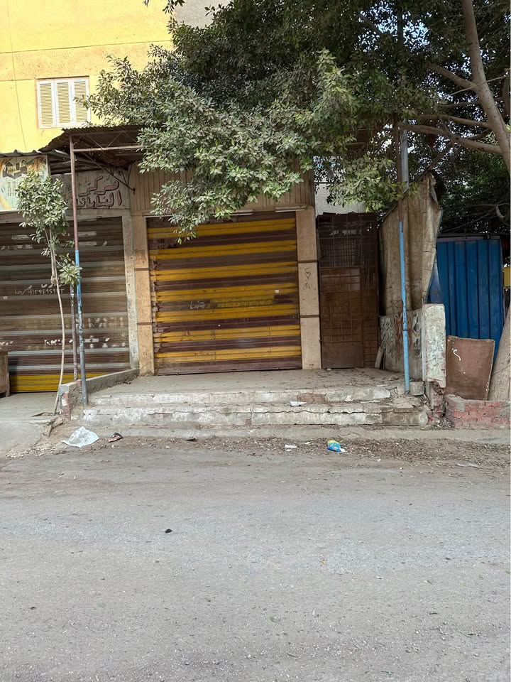 محل للبيع 18 متر 