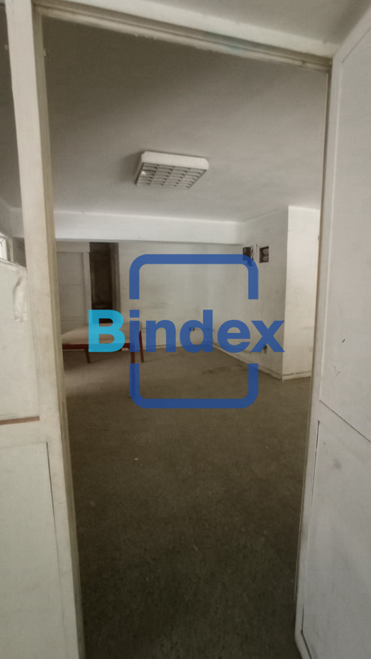 مقر اداري علي مساحه 400 متر بمدخل خاص للايجار 