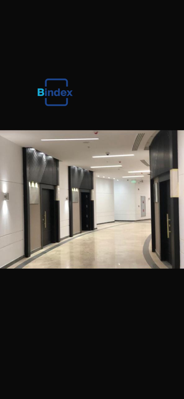 مكتب للايجار في Centro mall 