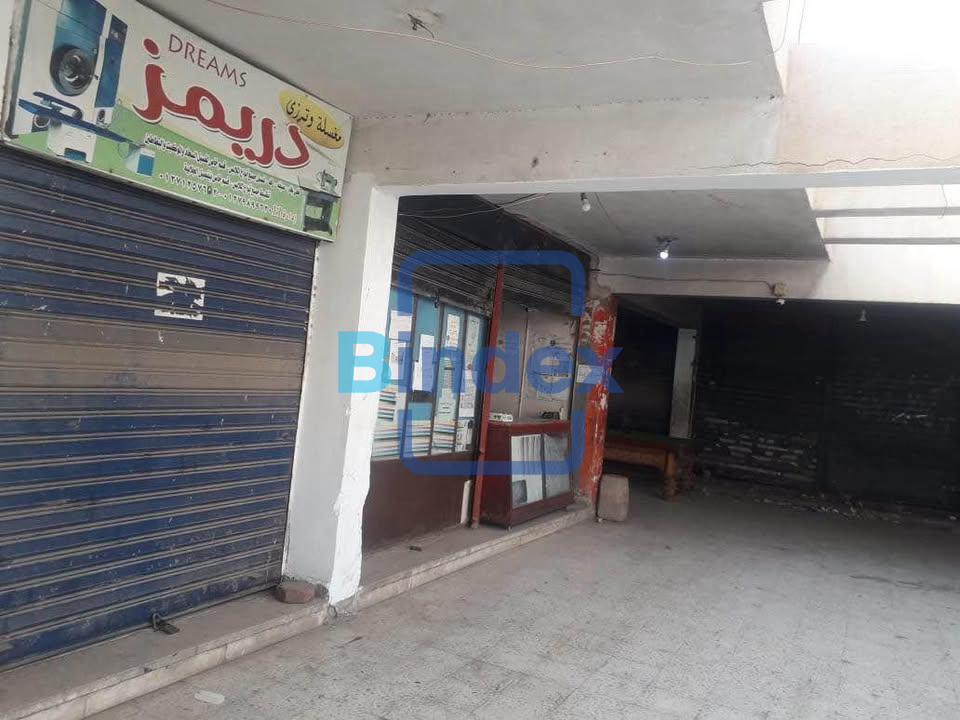 محل للبيع في سنتر مجاورة ٣٣ العاشر من رمضان