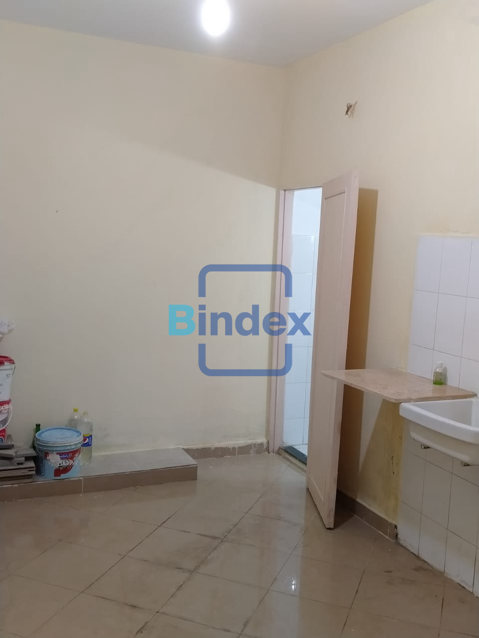 صيدلية للبيع او الايجار بالنزهة 2