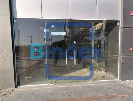 محل للبيع علي التسعين الشمالي متاجر ب 85,000 شهريا بجوار كارفور البنفسج 