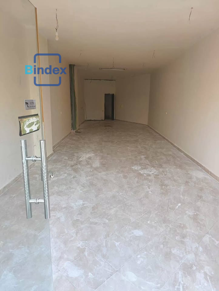 محل للايجار بالحي التاسع مدينة العبور 