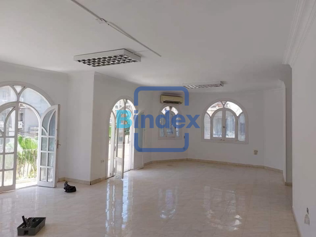 مقر اداري مرخص للايجار 