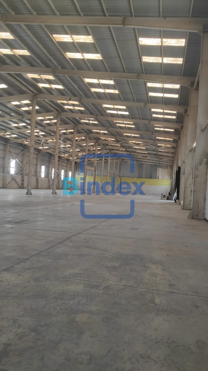 مصنع علي مساحة 6500 متر للايجار 