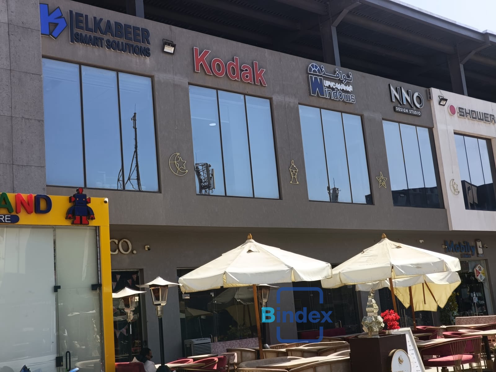 مكتب اداري للبيع علي محور جمال عبدالناصر القاهره الجديده التجمع الخامس استلام فوري تقسيط 